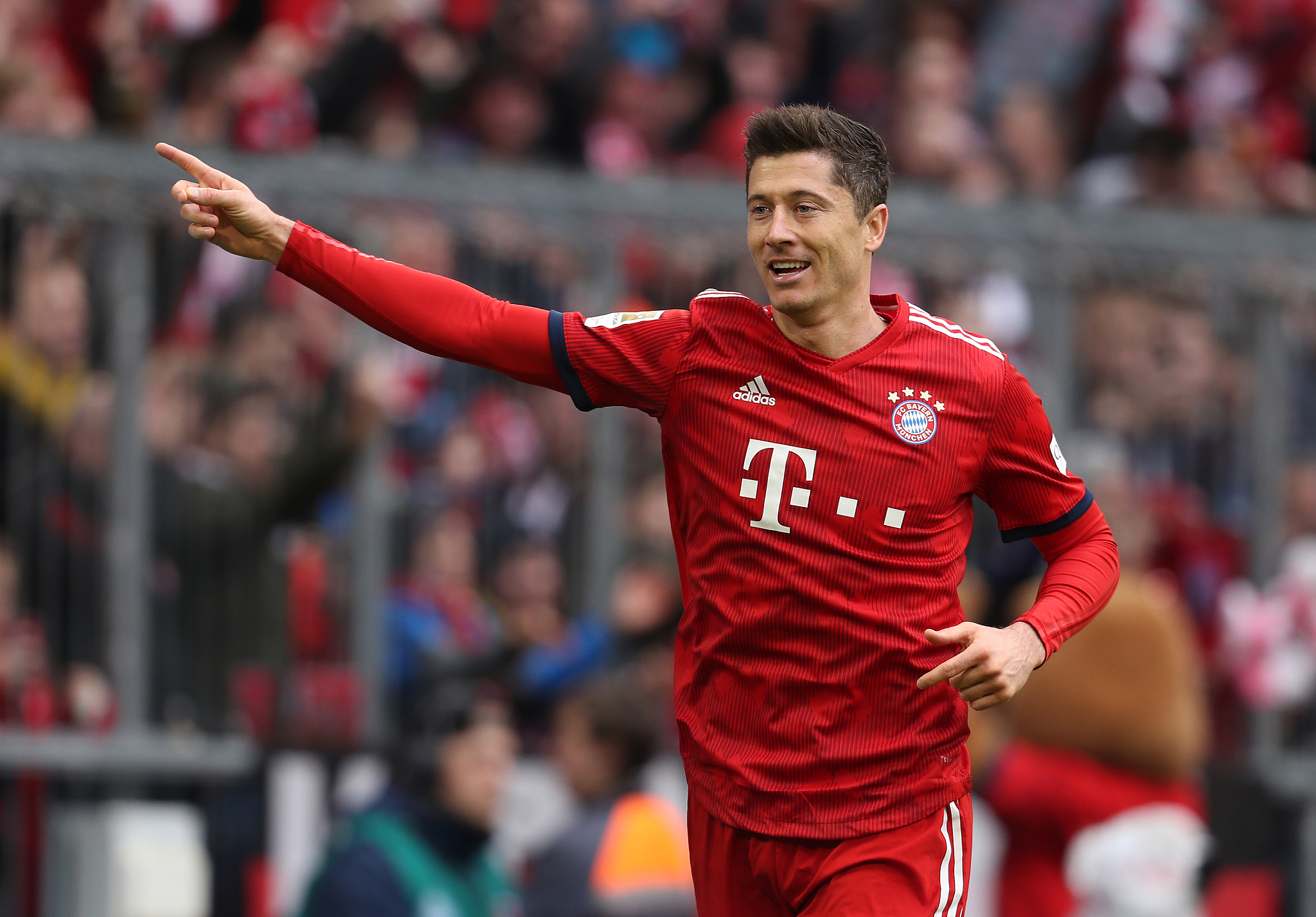 巴西足球最后的金球奖得主！18年前的巅峰卡卡到底有多强？