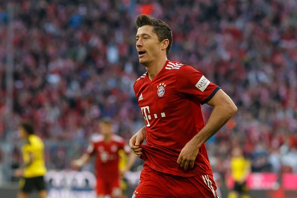 2025混团世界杯中国队三连冠，中日德选手合影定格荣耀