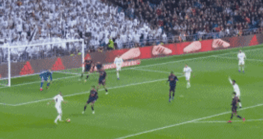 篮球勇士老将续约一年，球迷大呼：值得