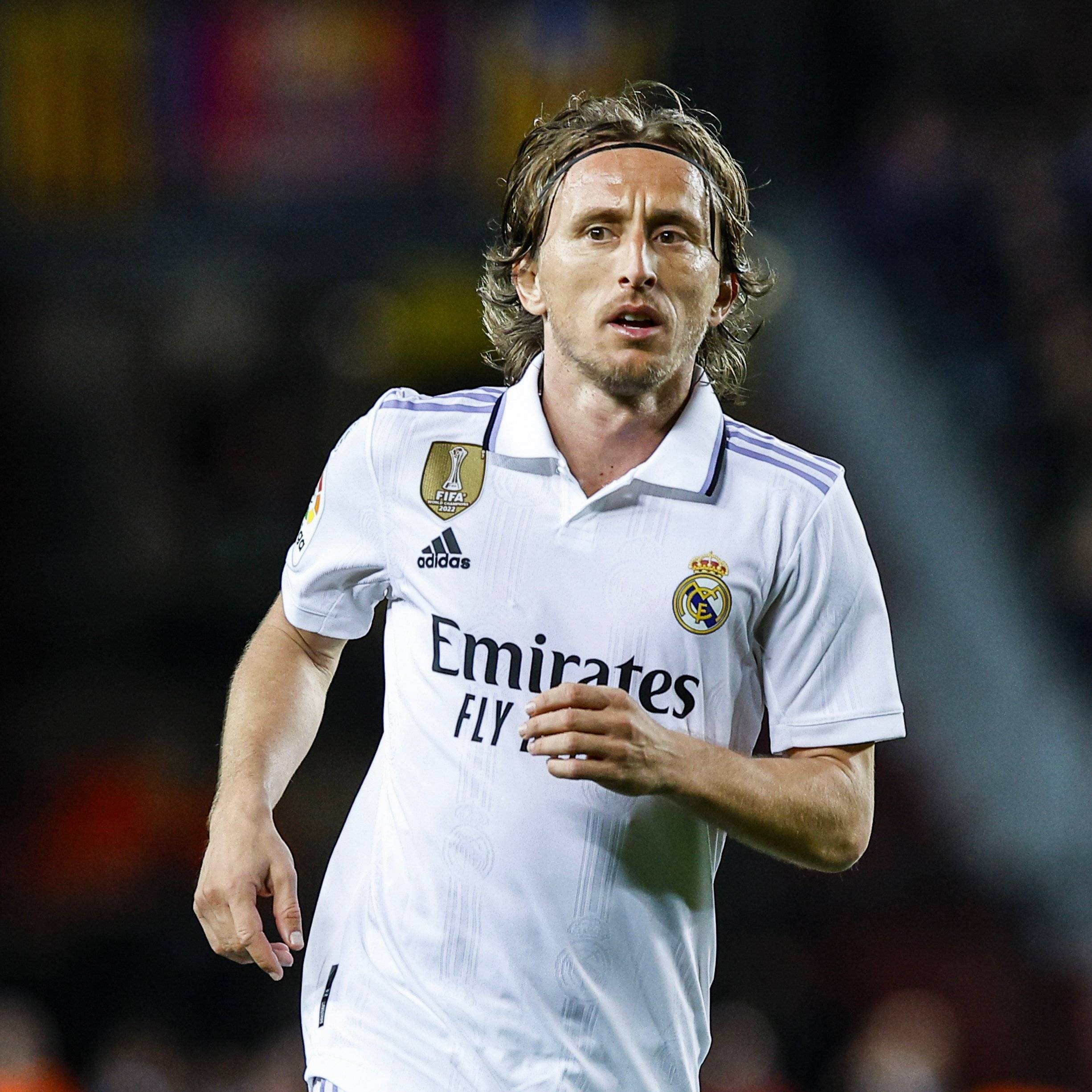 NBA战报：波特26分8助，雄鹿113-109险胜活塞