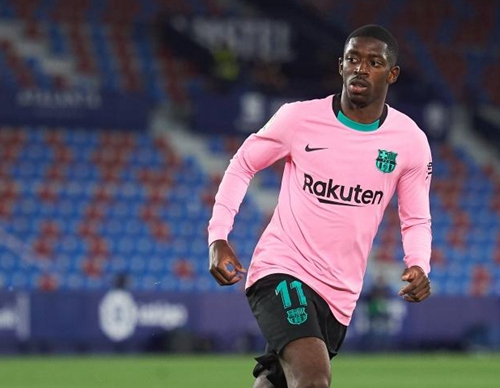 知名巴萨球迷：梅西不该偷偷的溜进诺坎普，这不是他家而是我们的